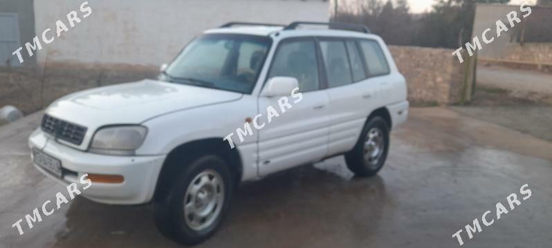 Toyota RAV4 1996 - 50 000 TMT - Койтендаг - img 3