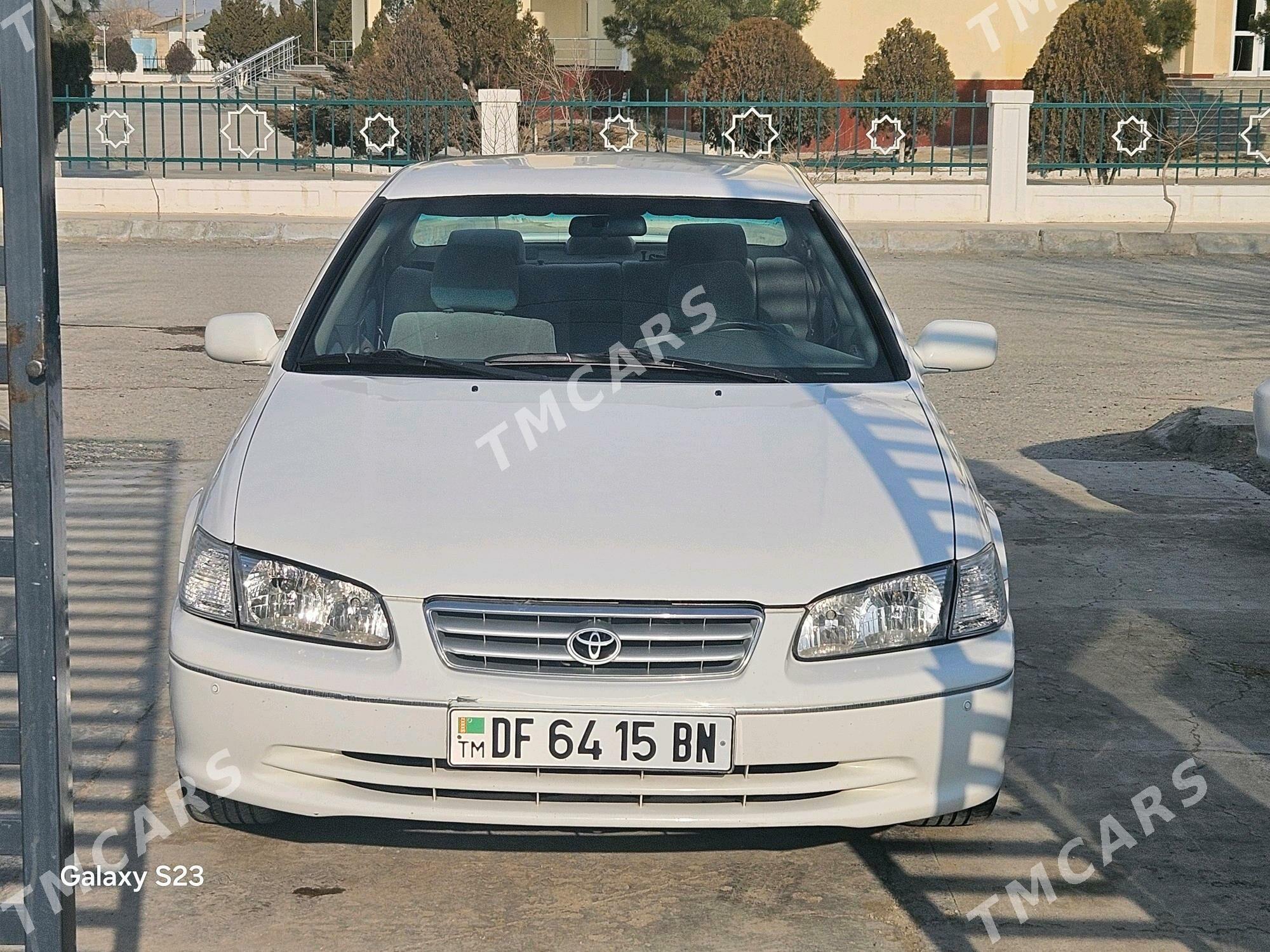 Toyota Camry 2000 - 102 000 TMT - Гызыларбат - img 2