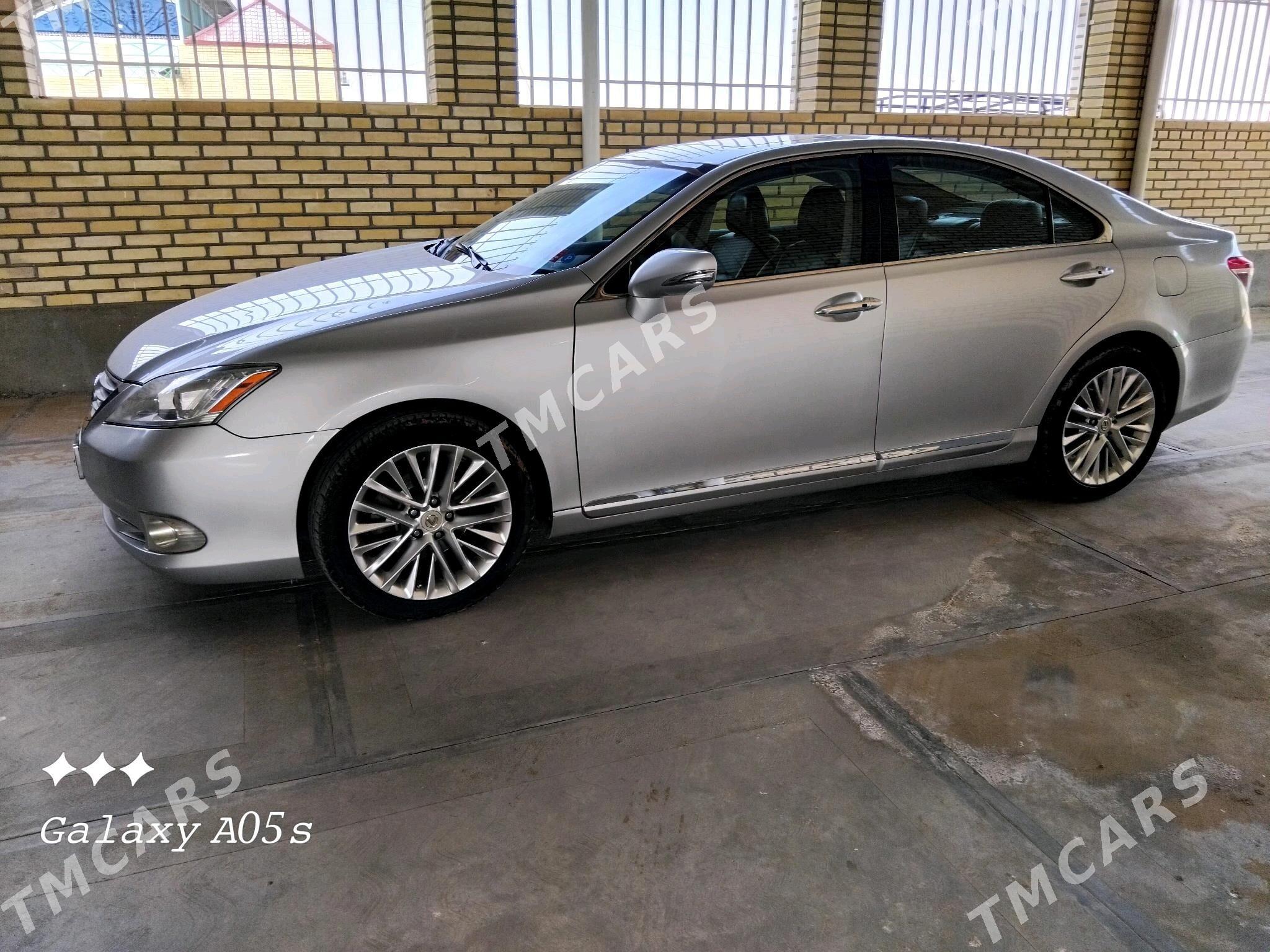 Lexus ES 350 2010 - 250 000 TMT - Ak bugdaý etraby - img 4