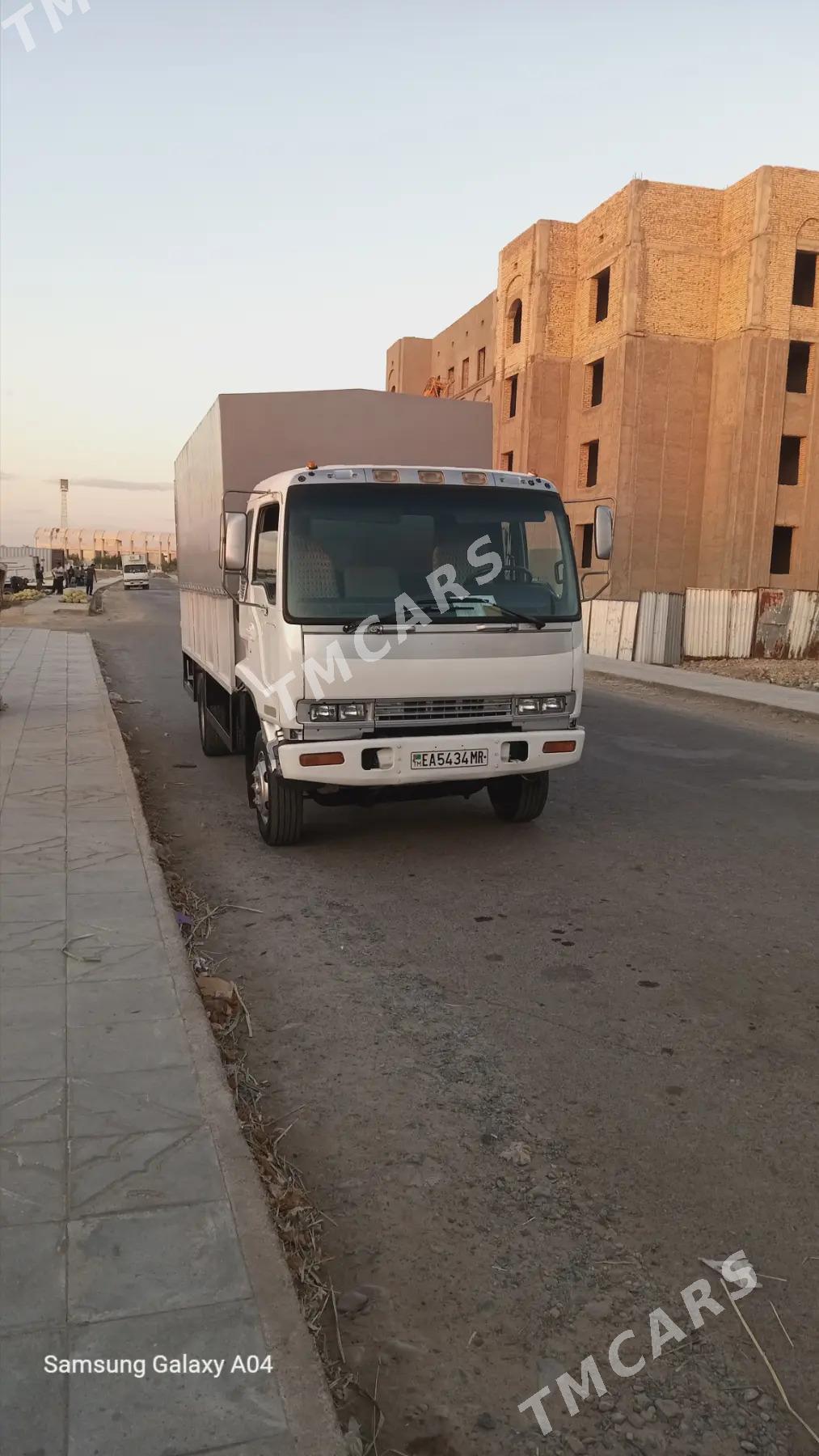 Mitsubishi Canter 2000 - 238 000 TMT - Türkmengala - img 3