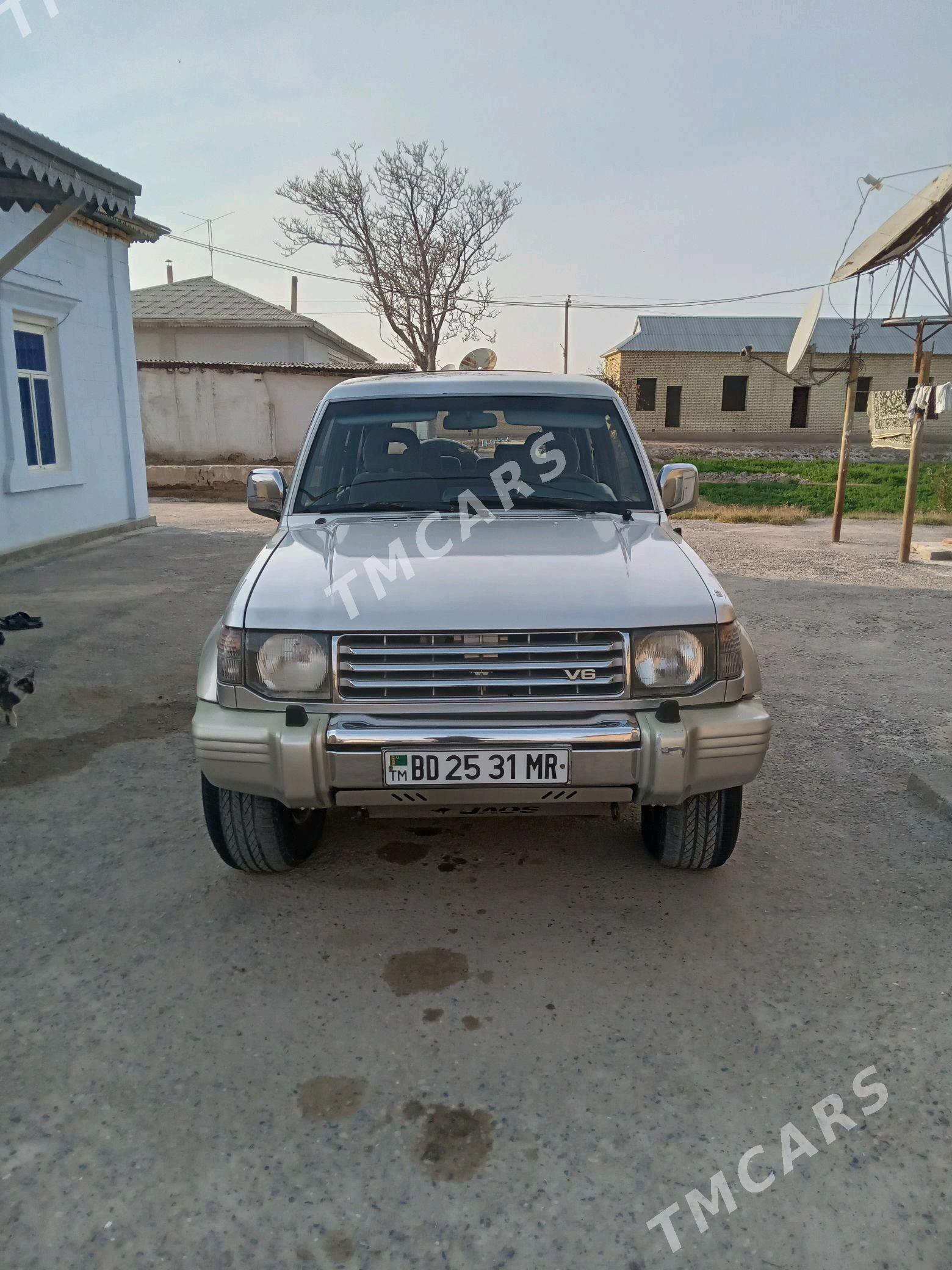 Mitsubishi Pajero 1994 - 50 000 TMT - Sakarçäge - img 9