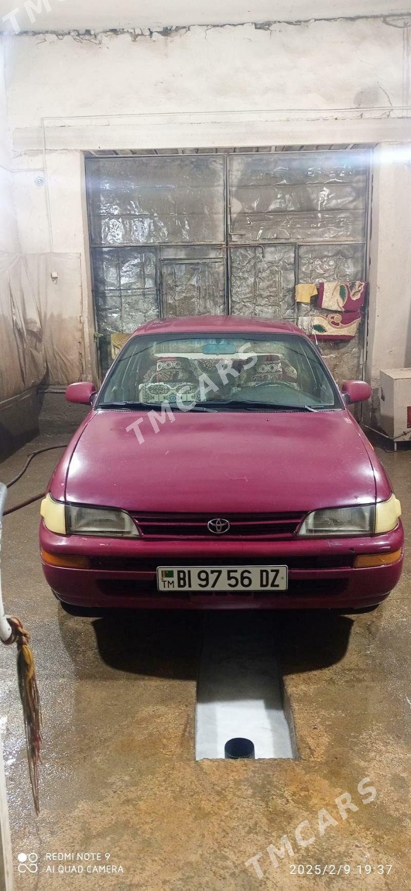 Toyota Corolla 1994 - 40 000 TMT - Кёнеургенч - img 2