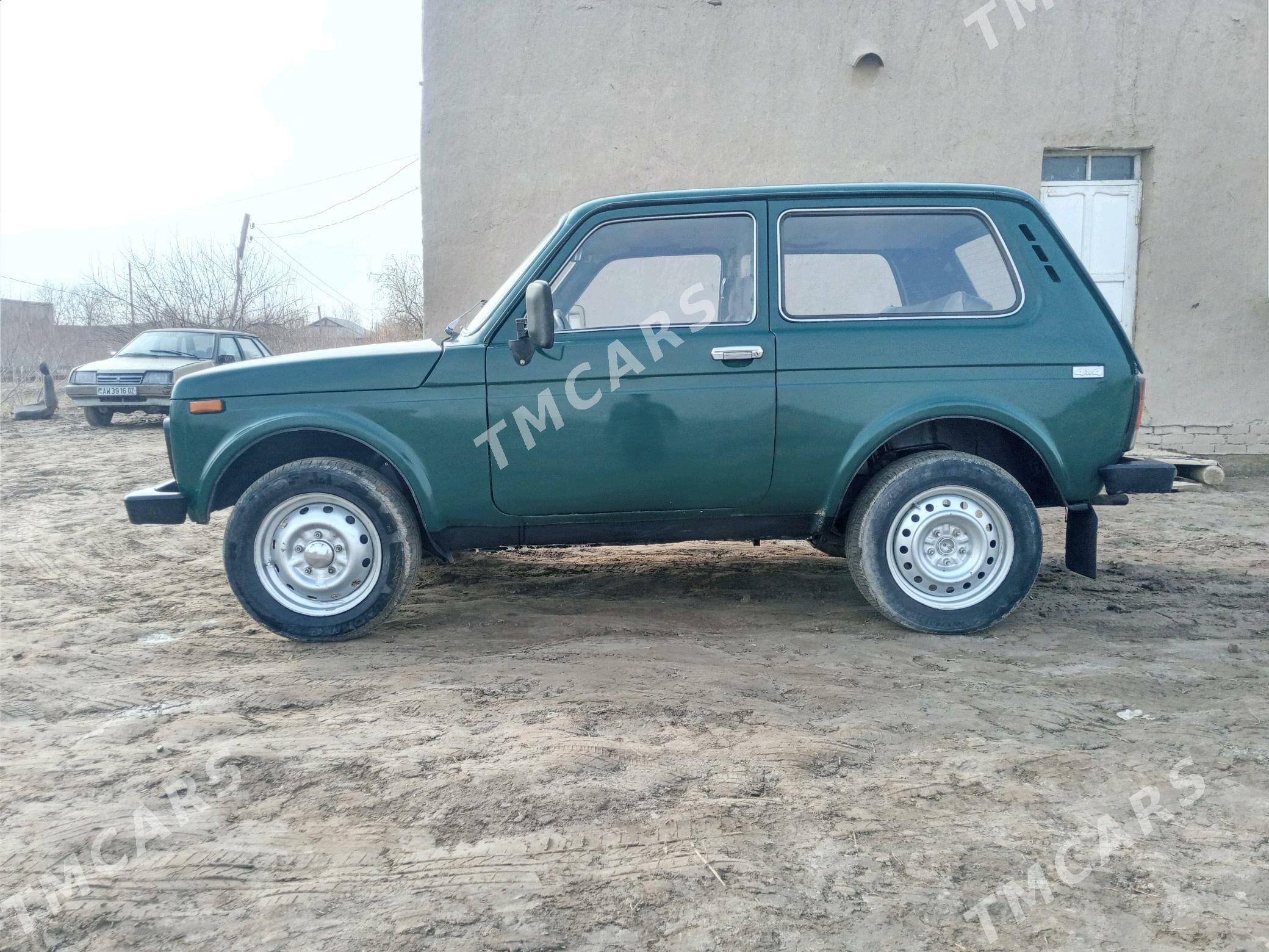 Lada Niva 1999 - 28 000 TMT - Кёнеургенч - img 4