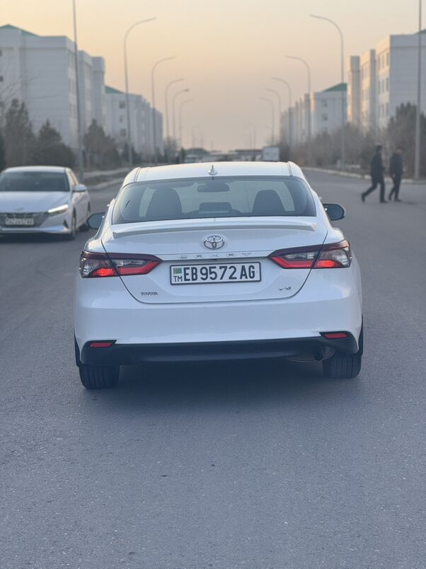 Toyota Camry 2022 - 314 000 TMT - Aşgabat - img 2