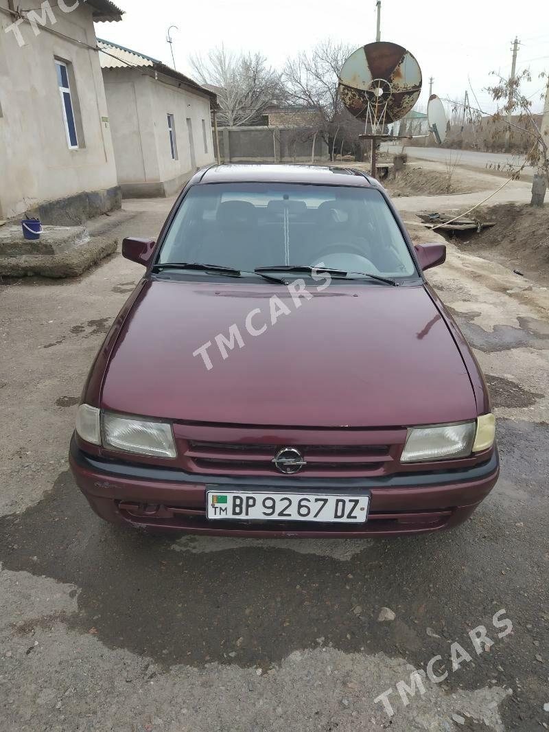 Opel Astra 1993 - 24 000 TMT - Gubadag - img 5