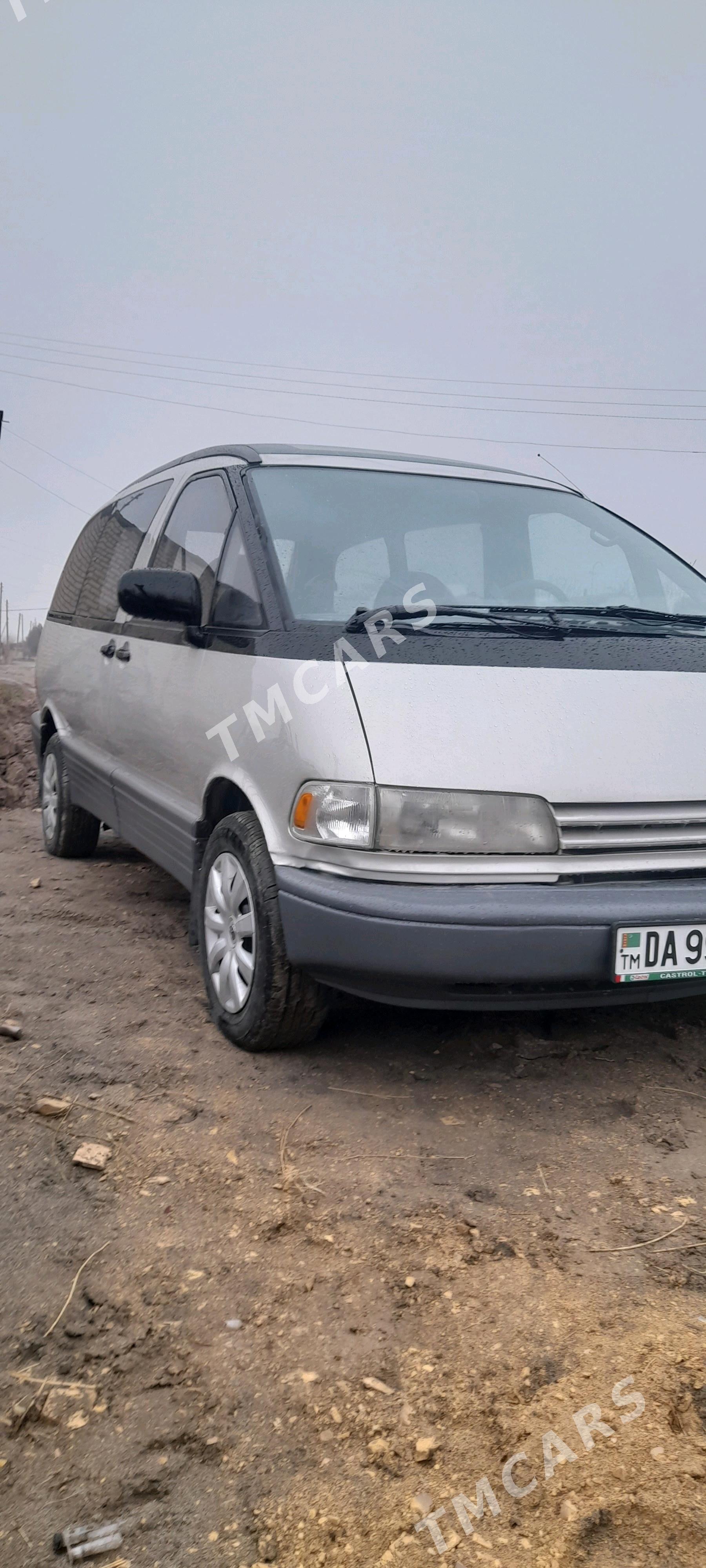 Toyota Previa 1993 - 80 000 TMT - Kerki - img 2