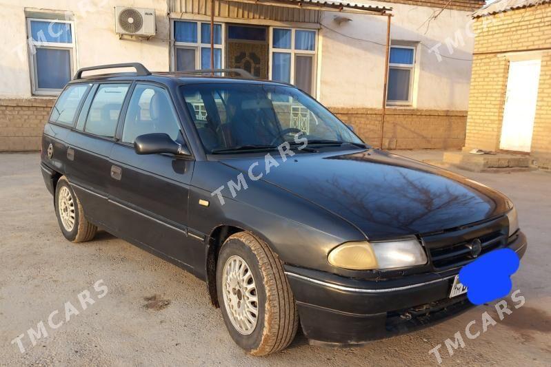 Opel Astra 1993 - 32 000 TMT - Murgap - img 5