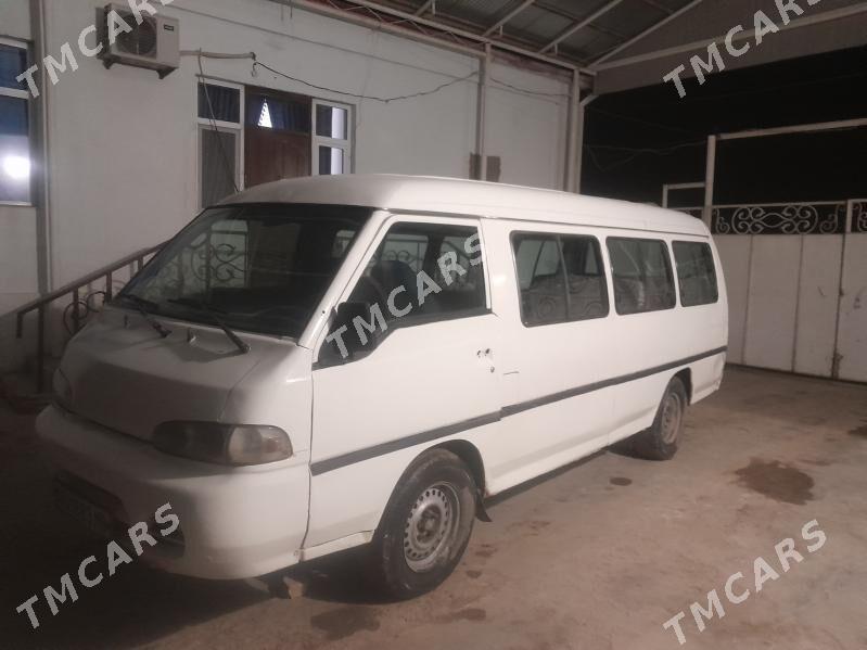 Toyota Hiace 2003 - 60 000 TMT - Байрамали - img 2