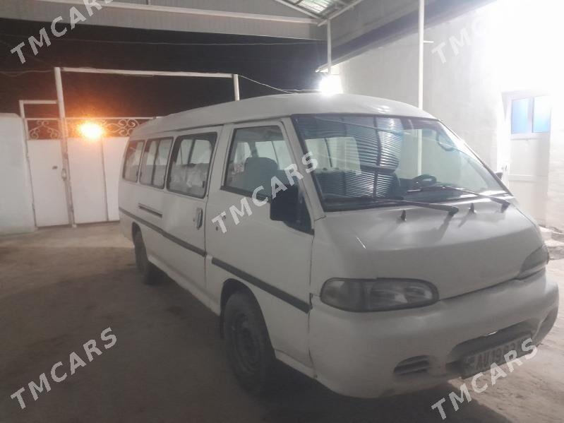 Toyota Hiace 2003 - 60 000 TMT - Байрамали - img 8