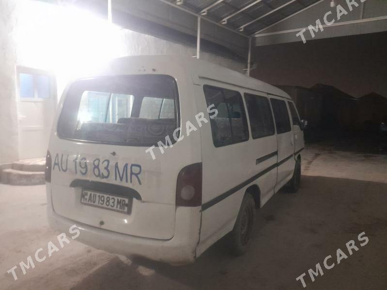 Toyota Hiace 2003 - 60 000 TMT - Байрамали - img 3