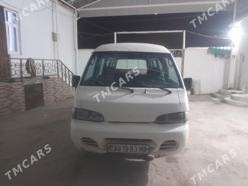 Toyota Hiace 2003 - 60 000 TMT - Байрамали - img 5