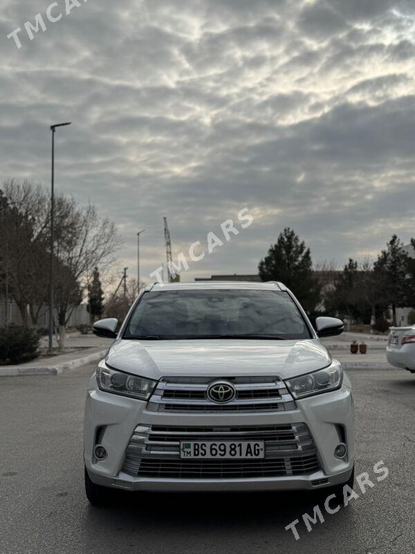 Toyota Highlander 2018 - 450 000 TMT - Балканабат - img 7