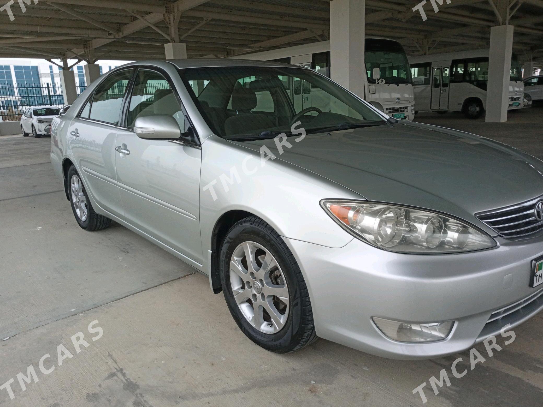 Toyota Camry 2005 - 185 000 TMT - Тагтабазар - img 3