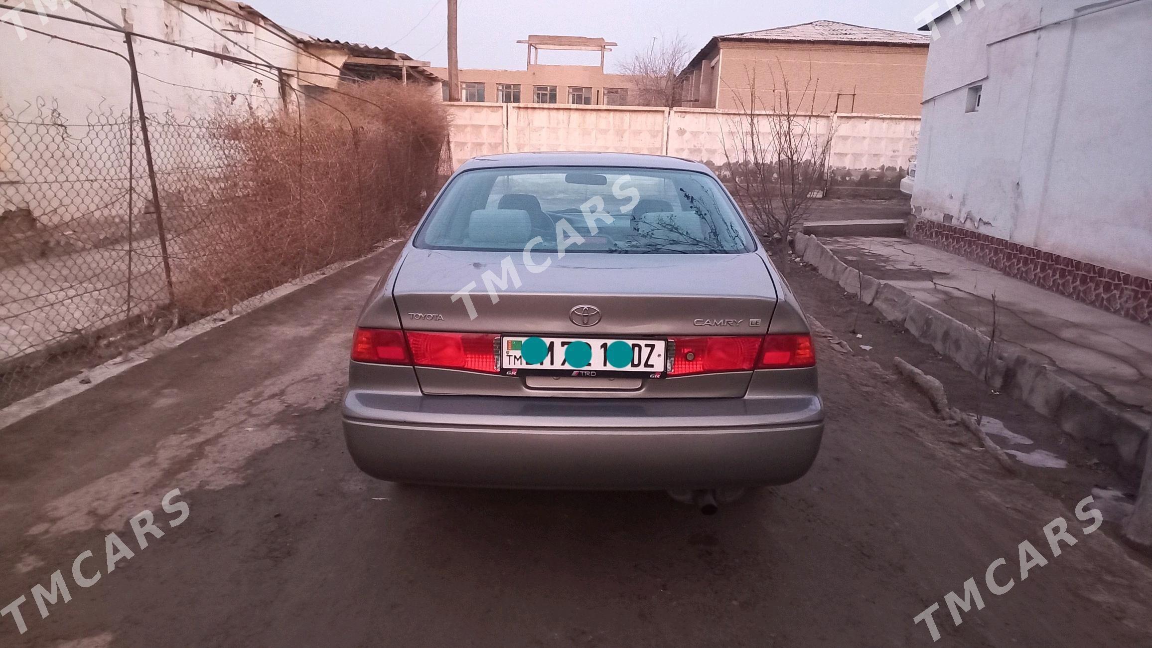 Toyota Camry 2001 - 140 000 TMT - Köneürgenç - img 10