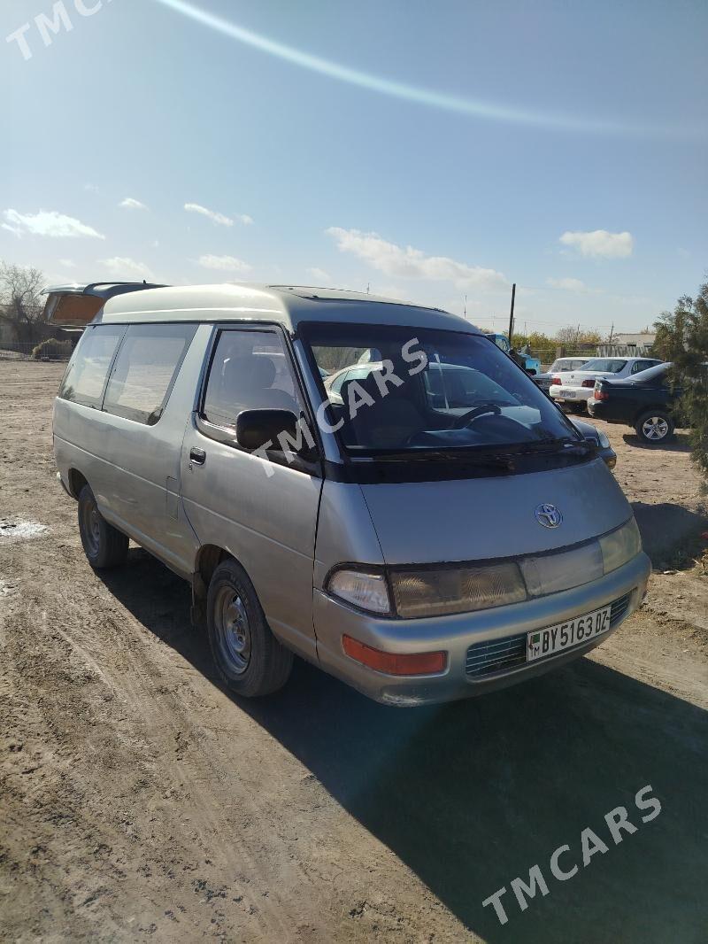 Toyota Town Ace 1993 - 28 000 TMT - Köneürgenç - img 3