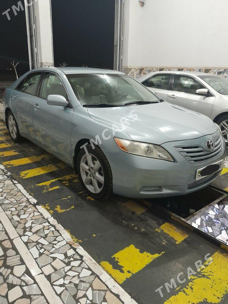 Toyota Camry 2009 - 135 000 TMT - Мары - img 2