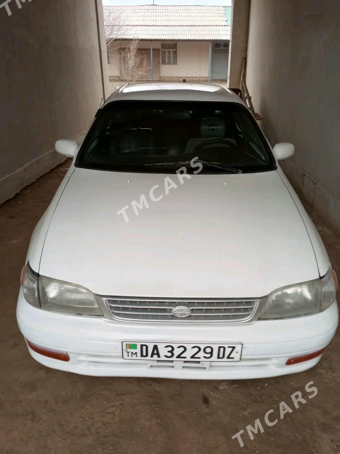 Toyota Corona 1995 - 60 000 TMT - Дашогуз - img 4