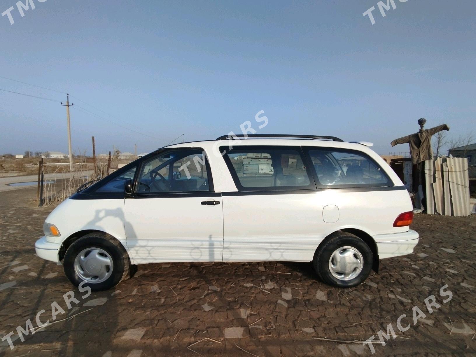 Toyota Previa 1991 - 100 000 TMT - Ýolöten - img 3