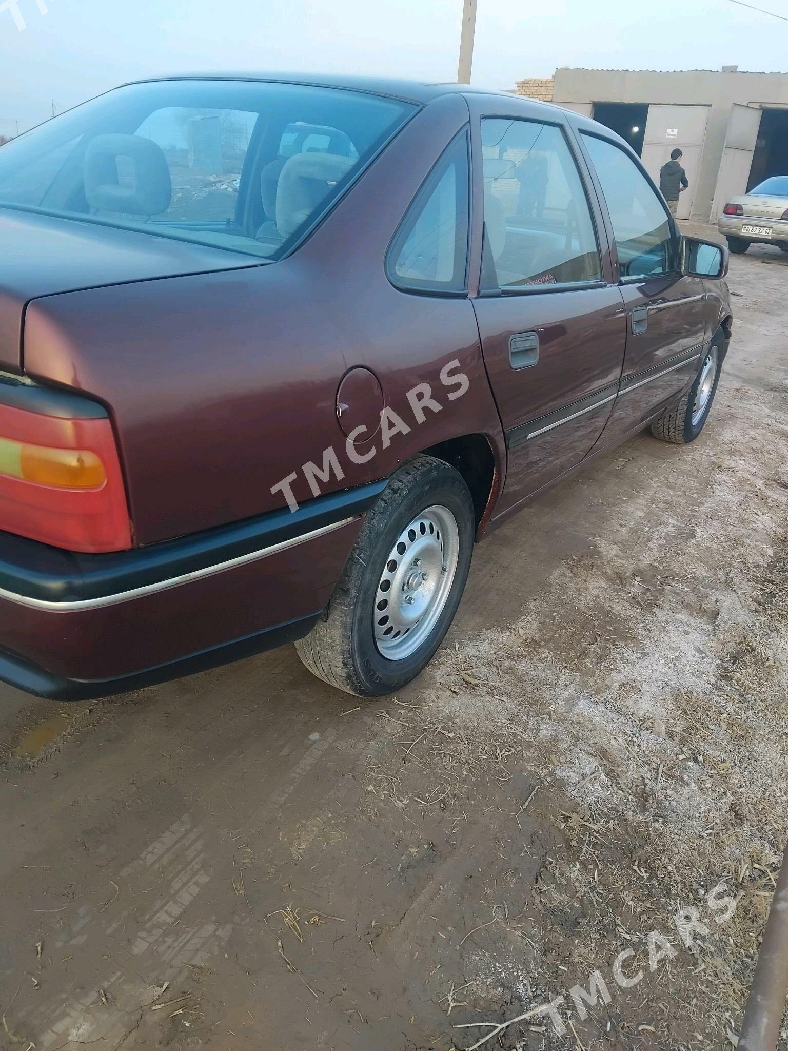 Opel Vectra 1990 - 30 000 TMT - етр. Туркменбаши - img 3