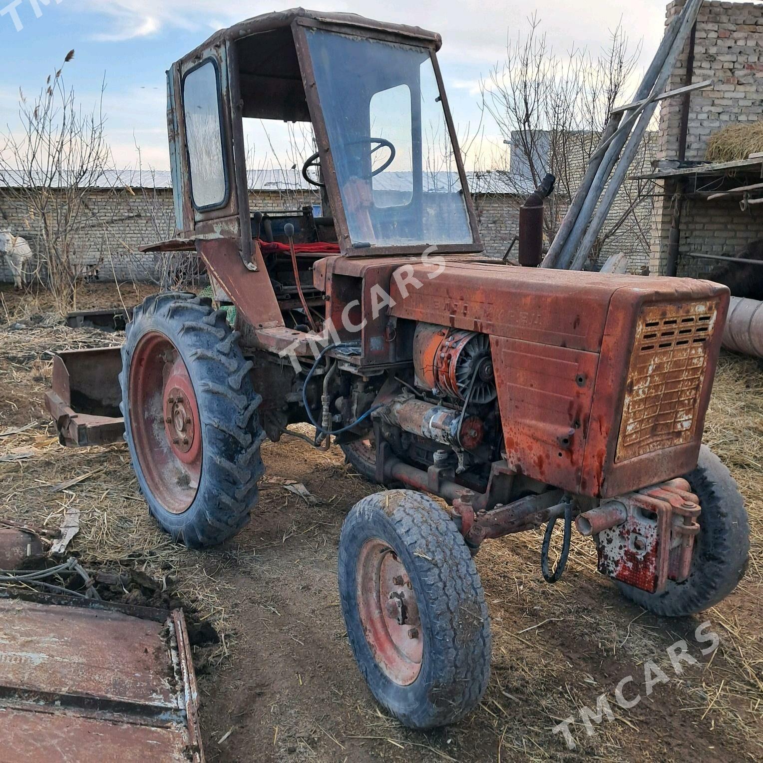 MTZ T-28 1985 - 23 000 TMT - Çärjew - img 2