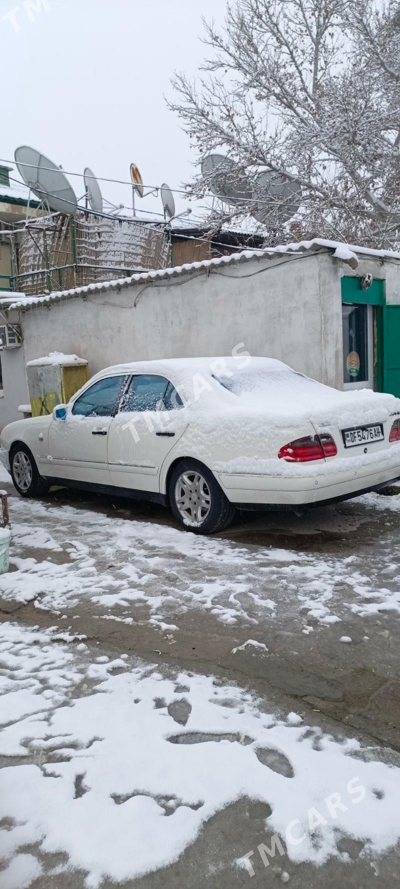 Mercedes-Benz E320 1998 - 77 000 TMT - Änew - img 2