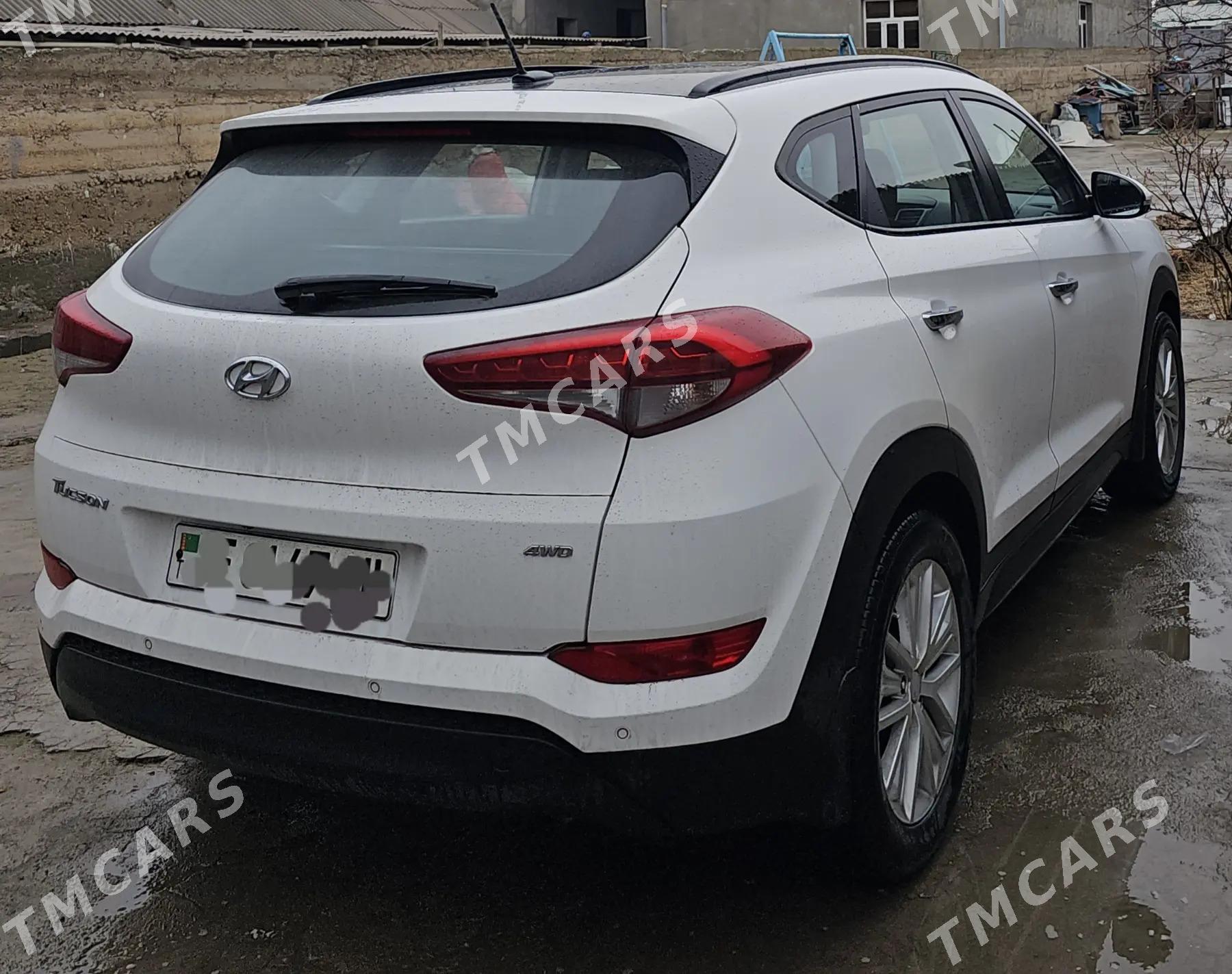 Hyundai Tucson 2015 - 285 000 TMT - Ak bugdaý etraby - img 2