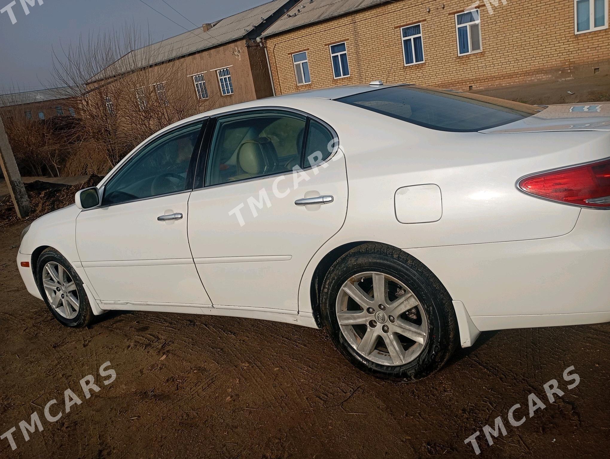 Lexus ES 330 2003 - 140 000 TMT - Халач - img 3