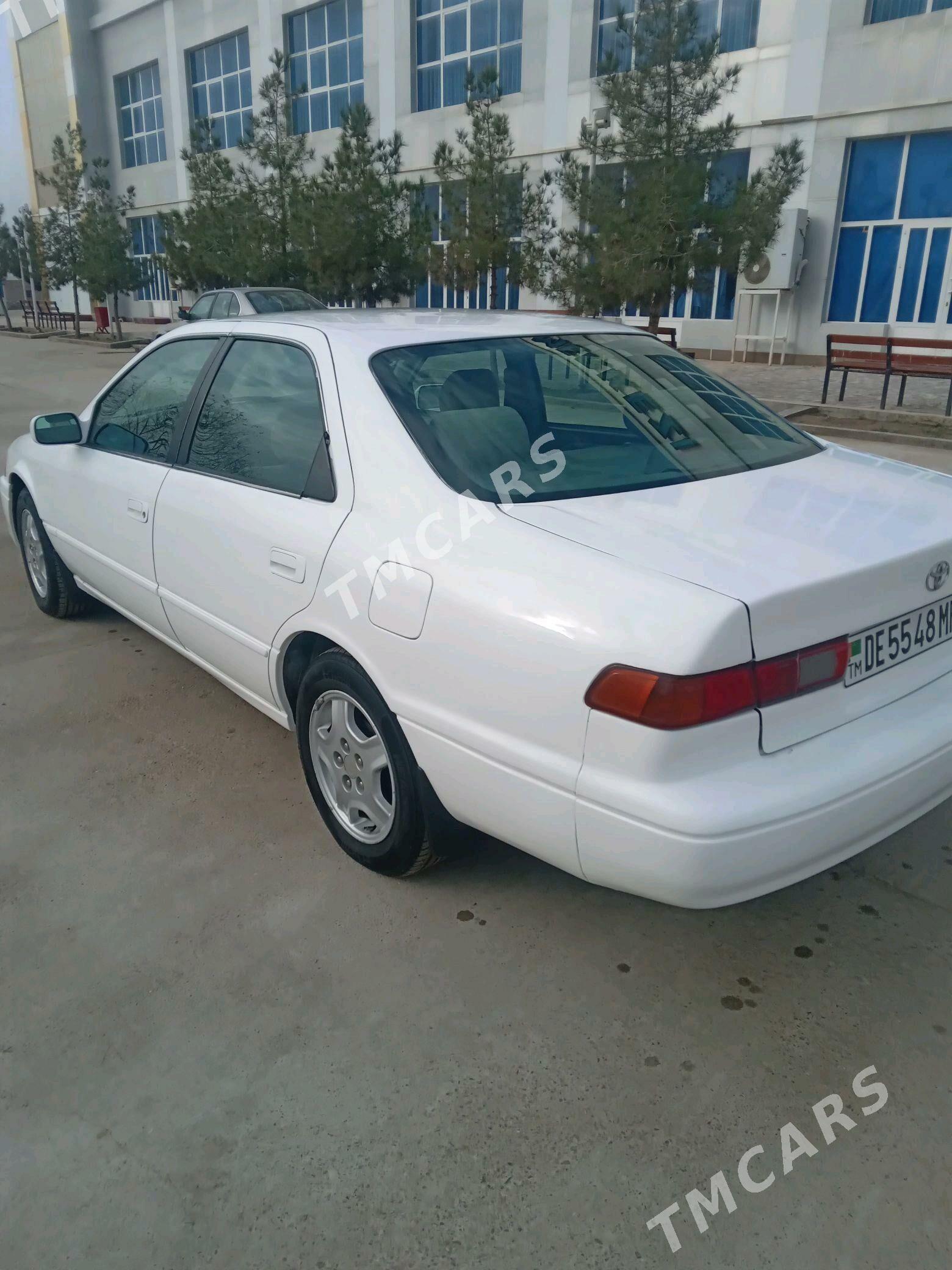 Toyota Camry 1998 - 100 000 TMT - Мары - img 3