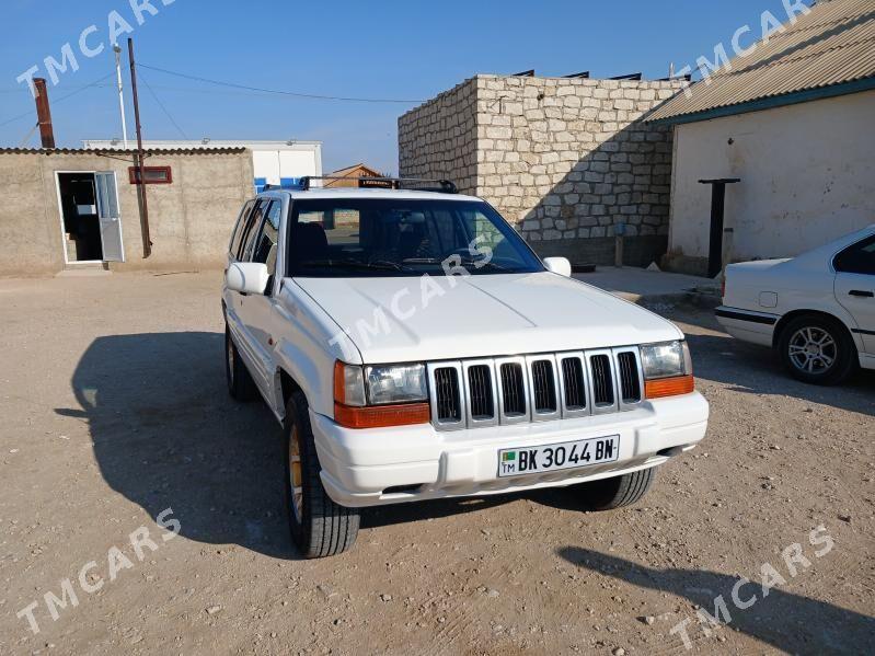 Jeep Cherokee 1998 - 50 000 TMT - Гумдаг - img 4