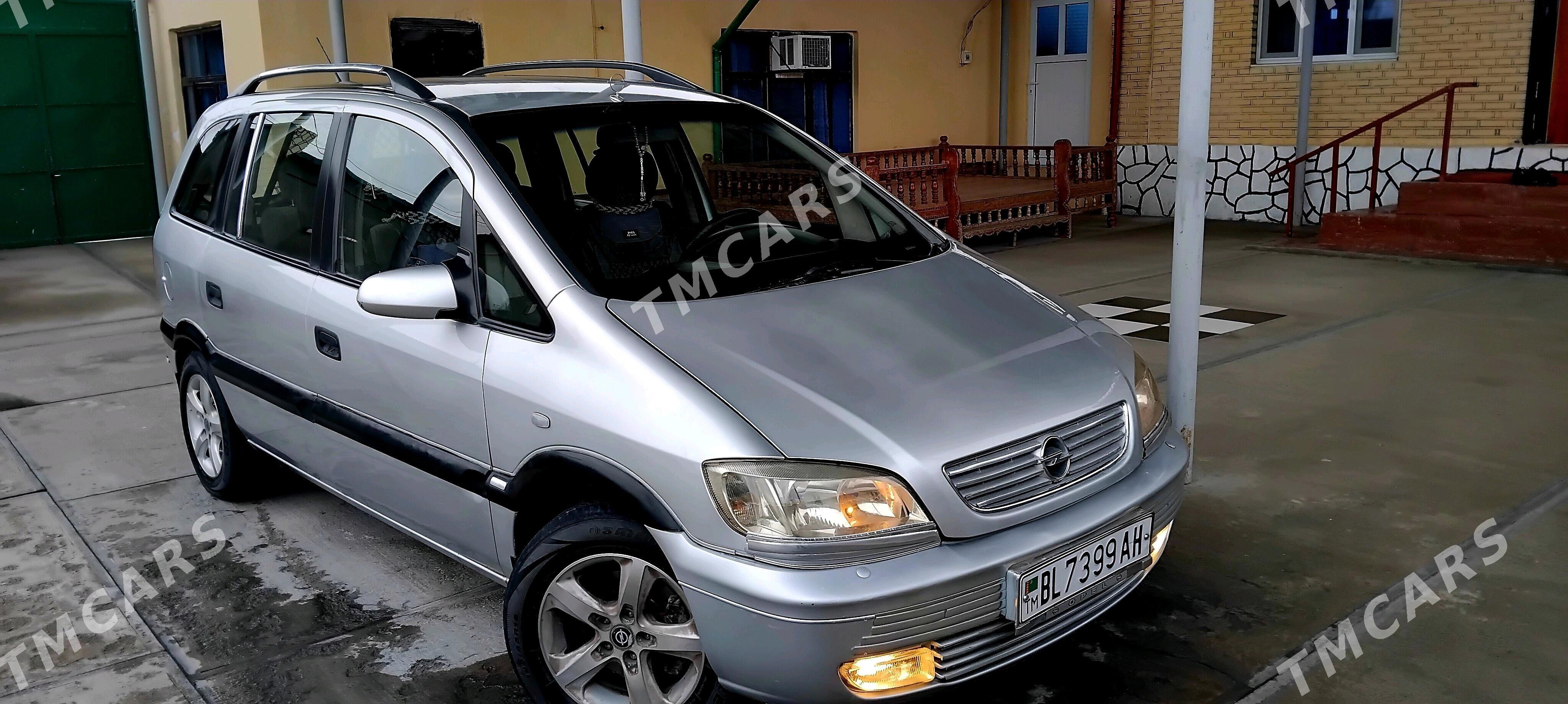 Opel Zafira 2003 - 750 000 TMT - Bäherden - img 3