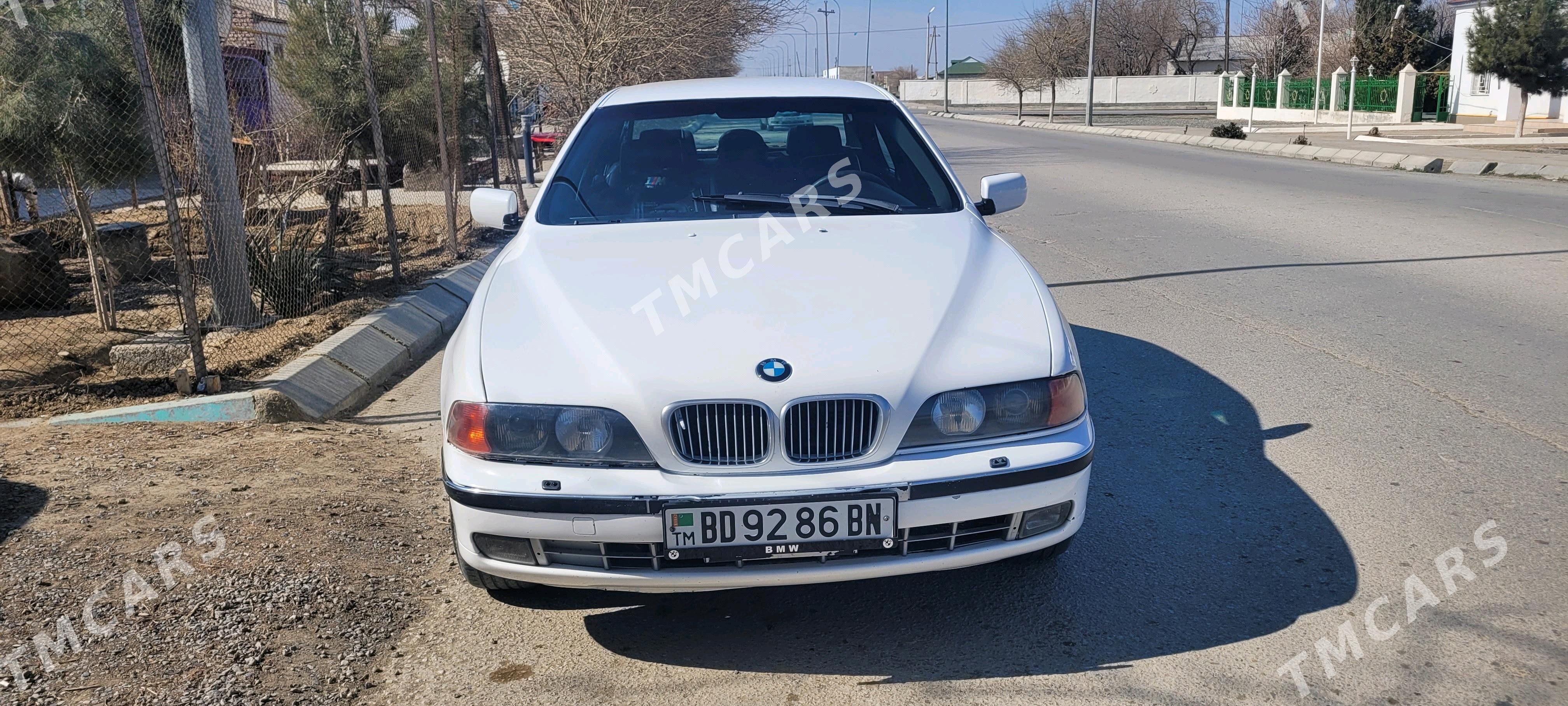 BMW E39 1999 - 75 000 TMT - Bereket - img 2