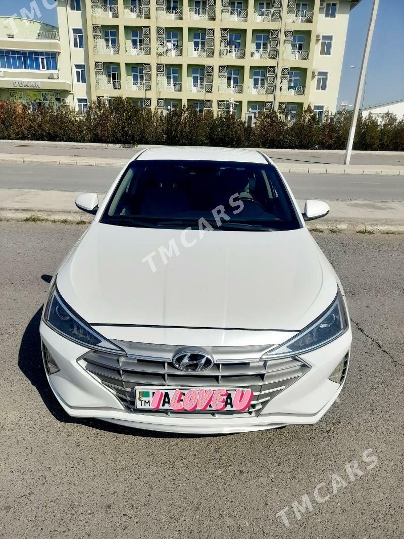 Hyundai Elantra 2019 - 200 000 TMT - Podwoýski köç. (Bitarap Türkmenistan şaýoly) - img 2