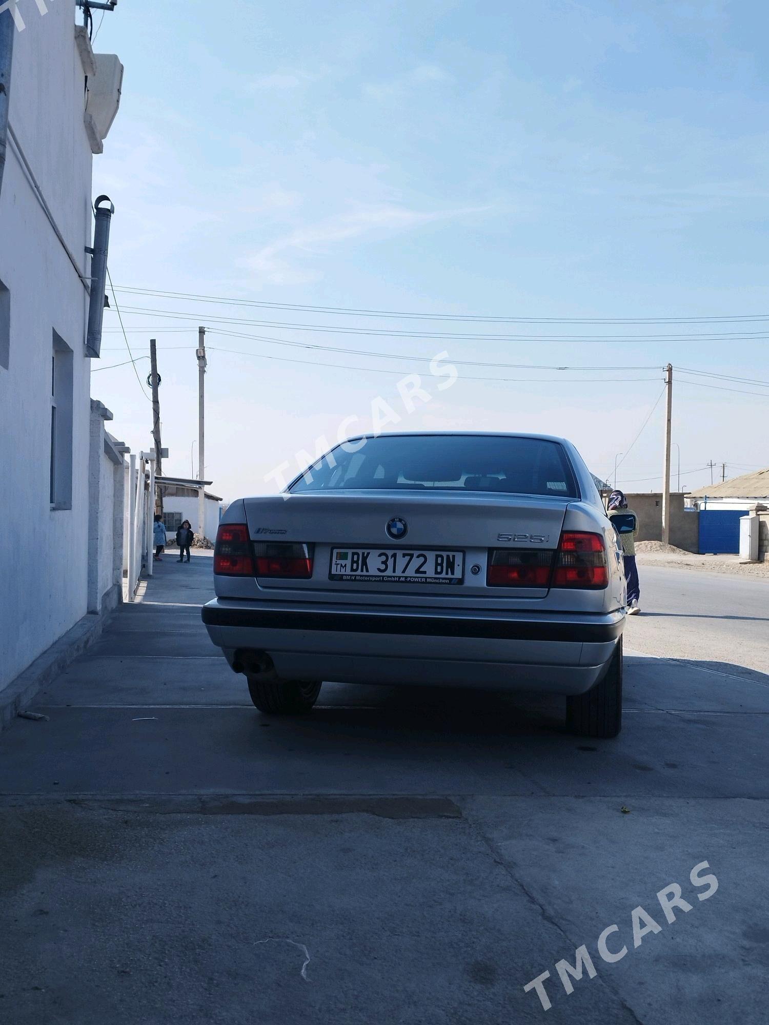 BMW 525 1994 - 65 000 TMT - Балканабат - img 6