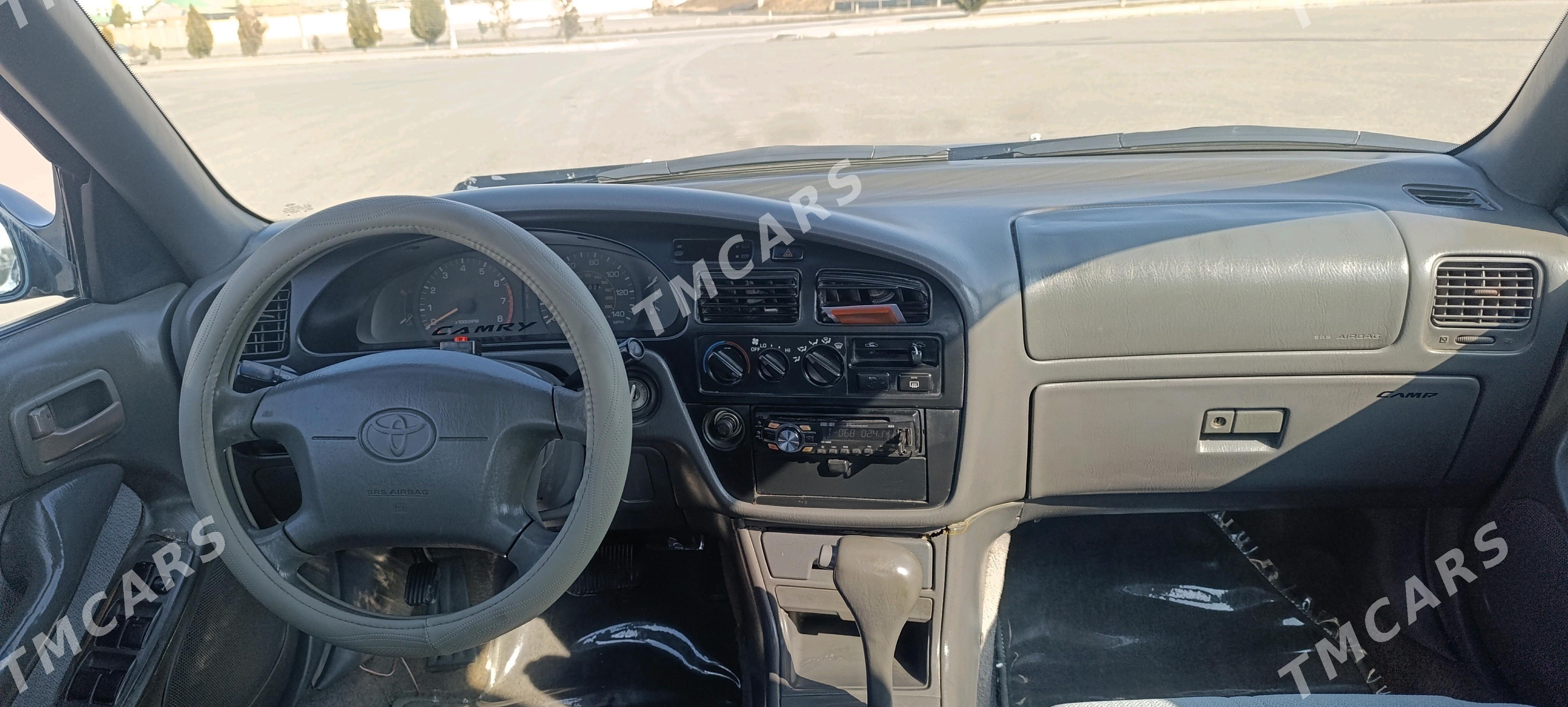 Toyota Camry 1996 - 92 000 TMT - Türkmenabat - img 3