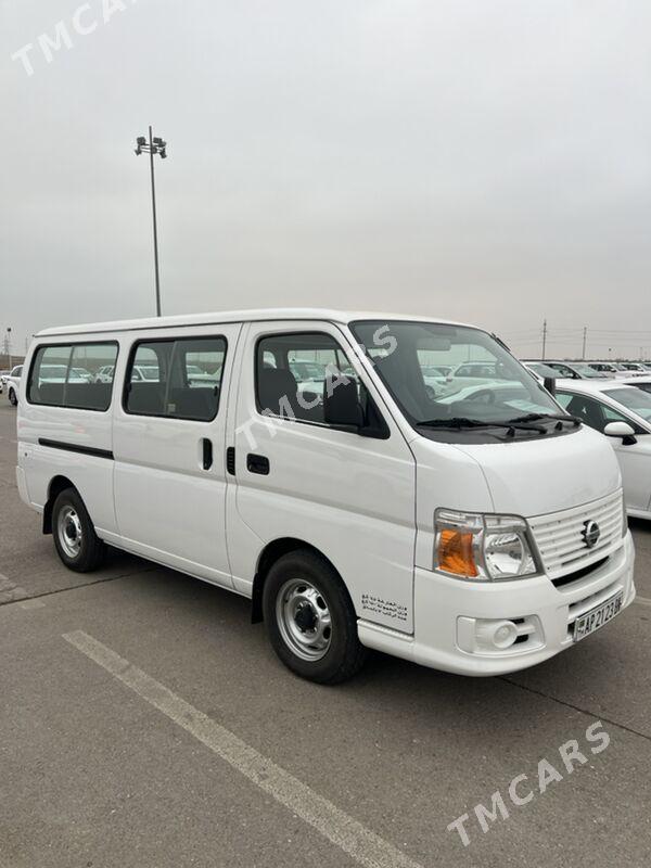 Nissan Urvan 2009 - 165 000 TMT - Ашхабад - img 9