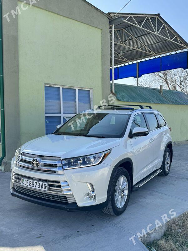 Toyota Highlander 2018 - 470 000 TMT - Aşgabat - img 8