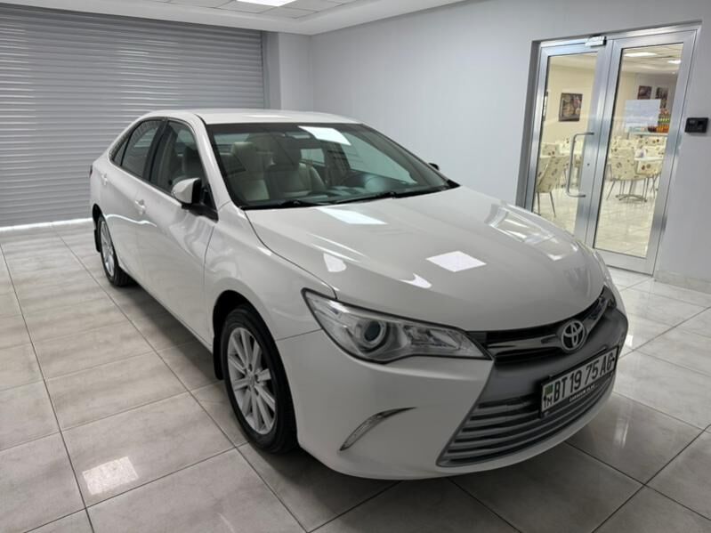 Toyota Camry 2017 - 298 000 TMT - 11 mkr - img 2