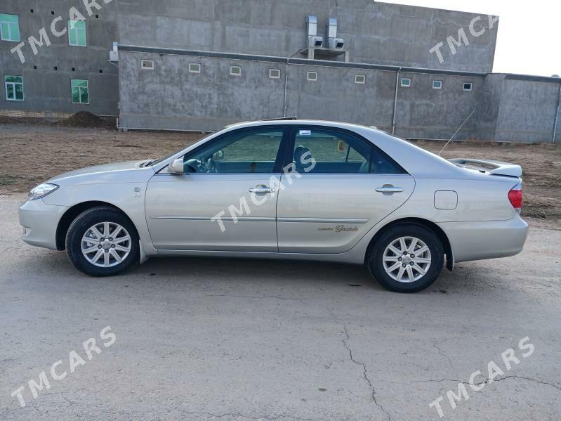 Toyota Camry 2002 - 185 000 TMT - Halaç - img 10