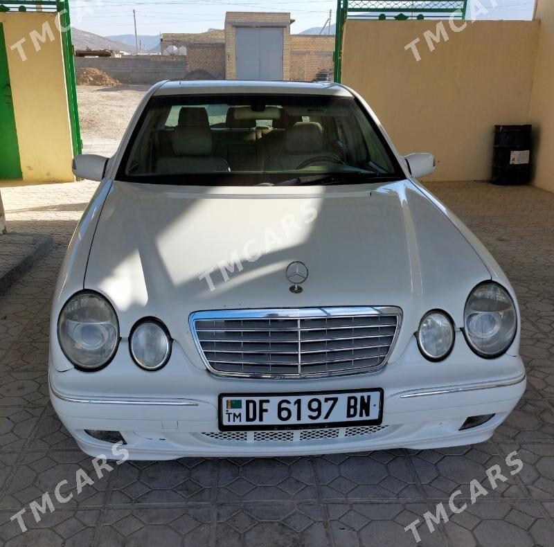 Mercedes-Benz E430 2000 - 105 000 TMT - Гызыларбат - img 2