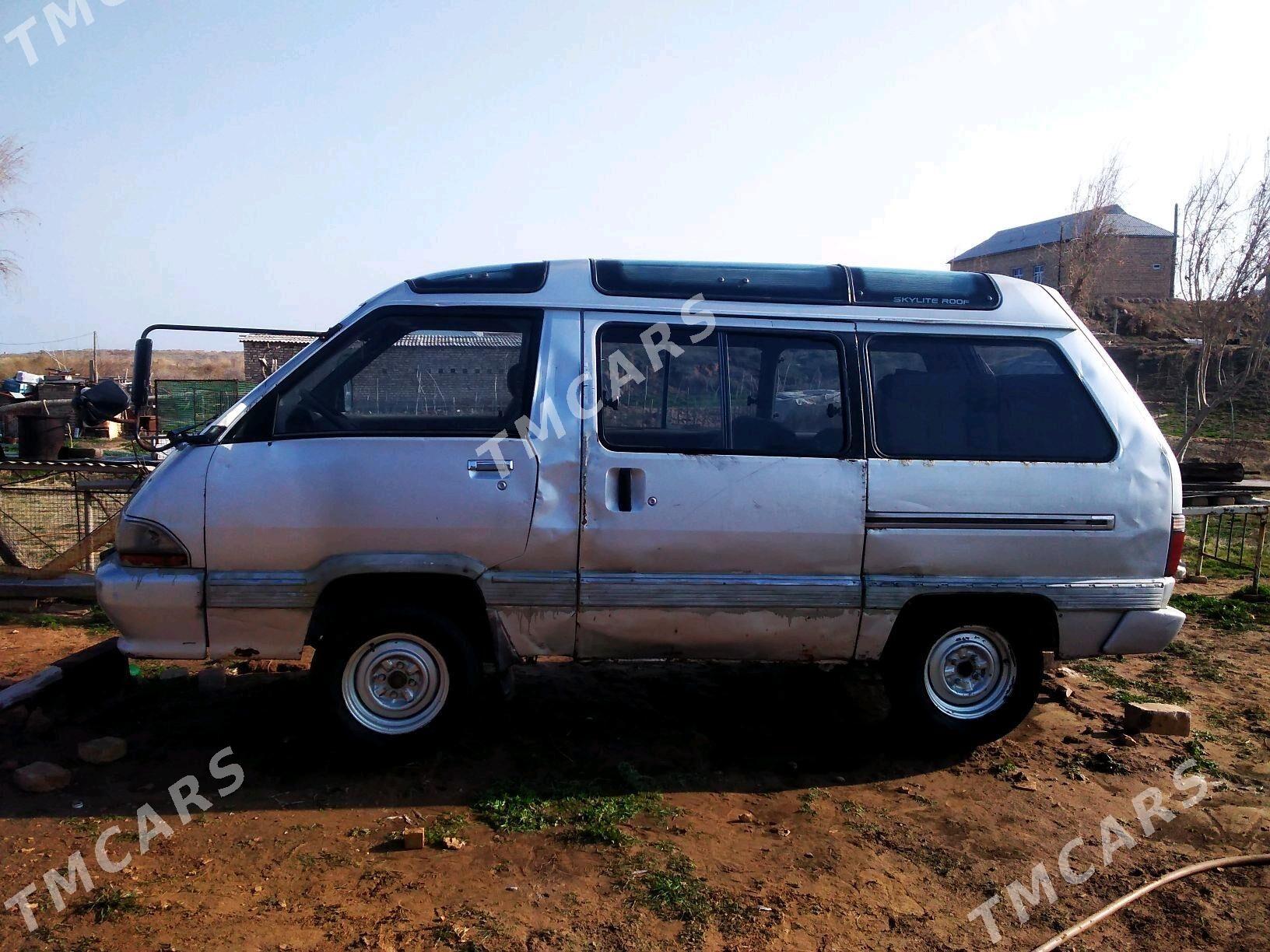 Toyota Town Ace 1989 - 15 000 TMT - Ýolöten - img 4