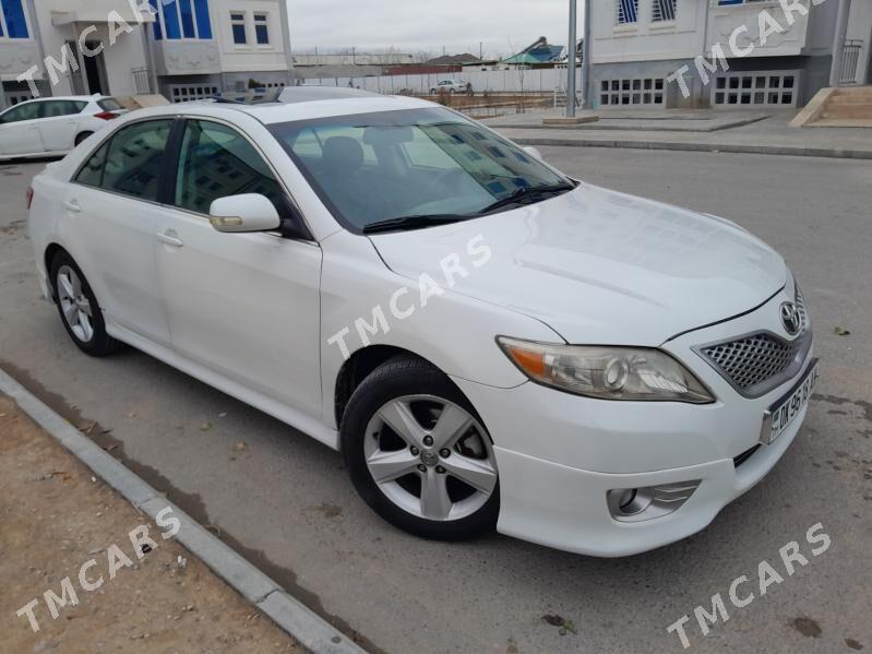 Toyota Camry 2010 - 155 000 TMT - Бузмеин - img 5