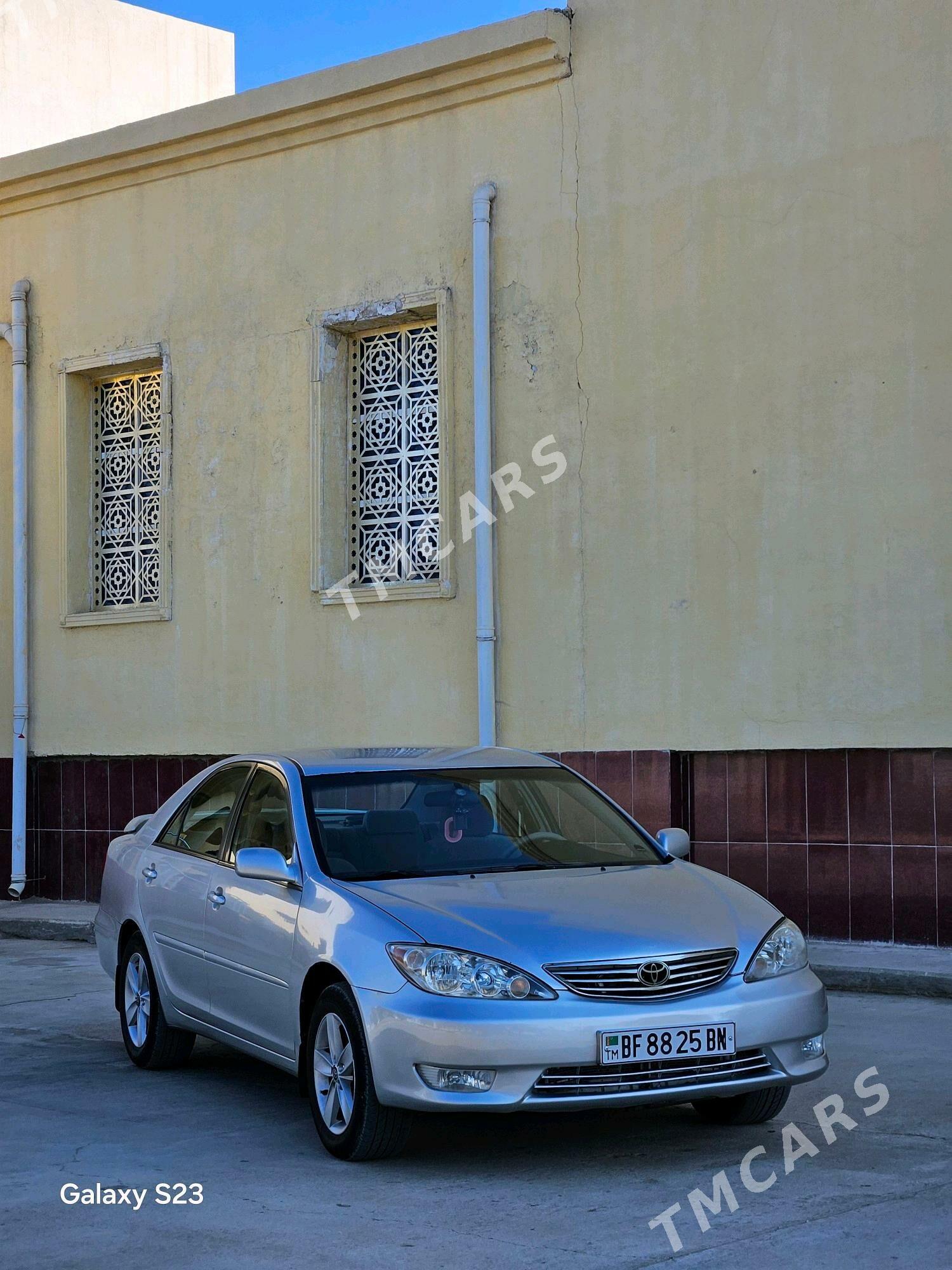 Toyota Camry 2002 - 130 000 TMT - Гумдаг - img 2