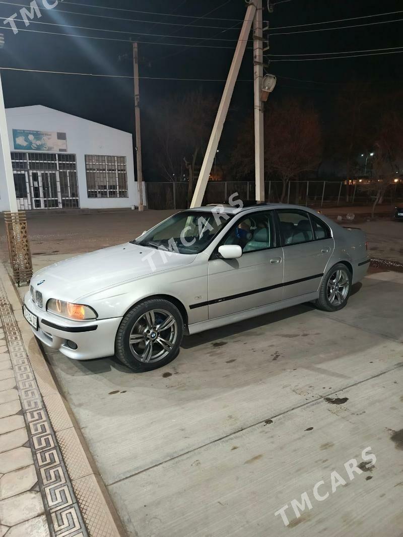 BMW E39 2003 - 108 000 TMT - Дашогуз - img 6