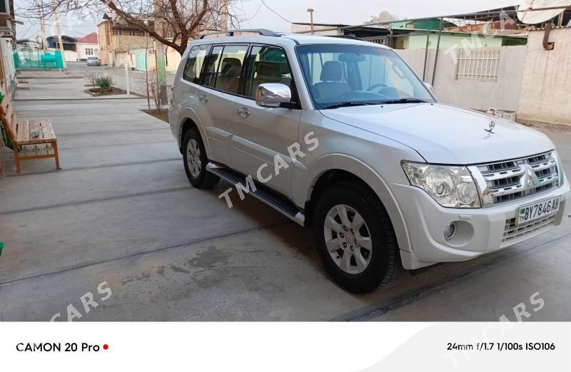 Mitsubishi Pajero 2012 - 225 000 TMT - Хитровка - img 4