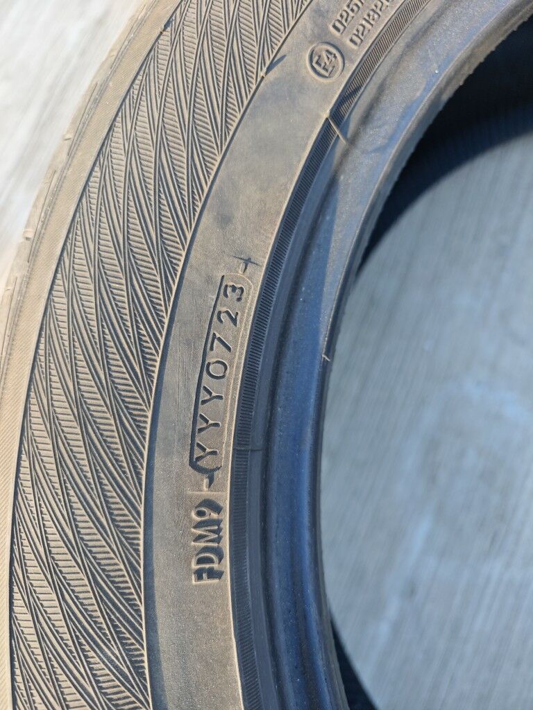 yokohamma teker 235 55 20 7 000 TMT - Gurtly - img 3