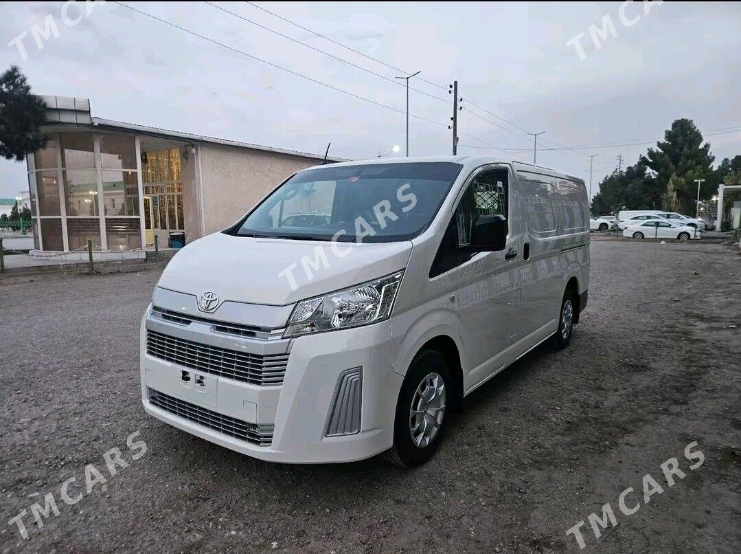 Toyota Hiace 2021 - 500 000 TMT - Мары - img 2