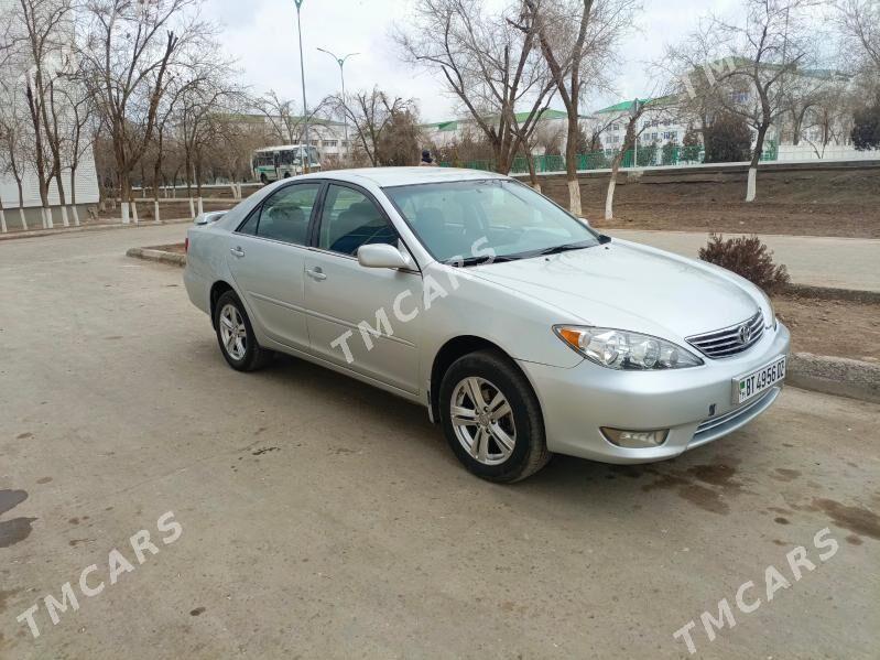 Toyota Camry 2002 - 120 000 TMT - Дашогуз - img 6