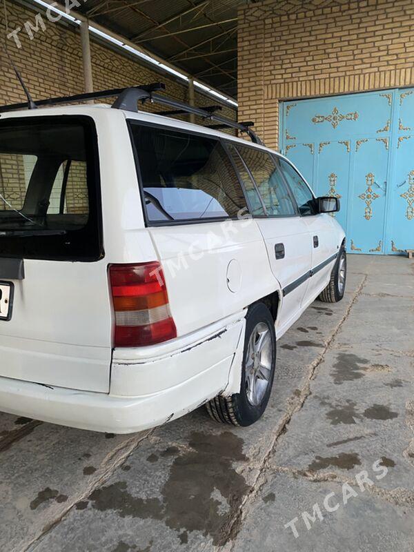 Opel Astra 1992 - 42 000 TMT - Wekilbazar - img 6