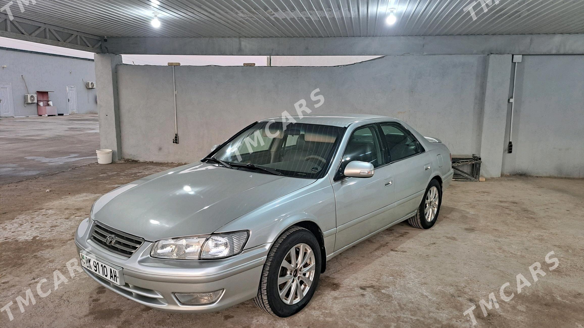 Toyota Camry 2000 - 132 000 TMT - Теджен - img 7