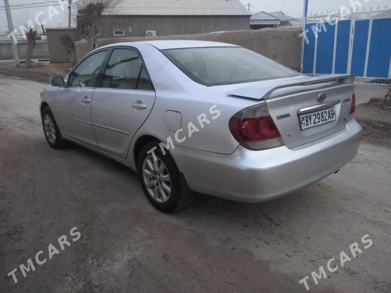 Toyota Camry 2003 - 160 000 TMT - Ёлётен - img 3